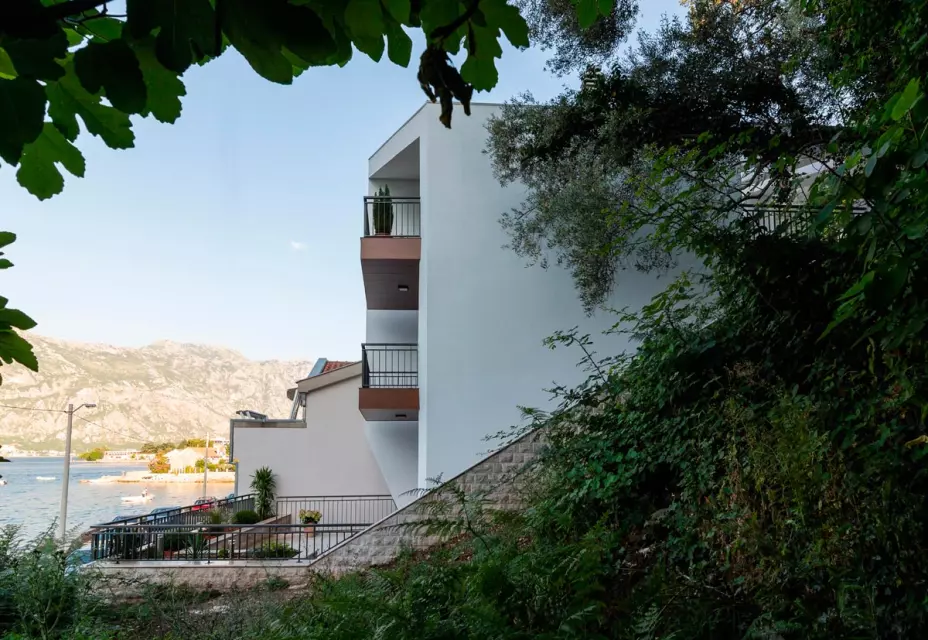Arhitektonsko projektovanje enterijera eksterijera i tehnički nadzor i konzervatorski projekti u Crnoj Gori Kotor (5).jpg