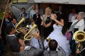 Kvalitetno-veselje-uz-trubački-orkestar-Beč