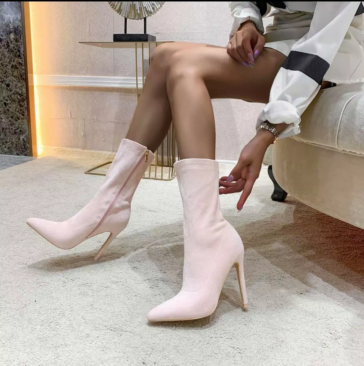 Najpovoljnija-obuća-i-torbe-Podgorica2 Najpovoljnija-obuća-i-torbe-Podgorica2