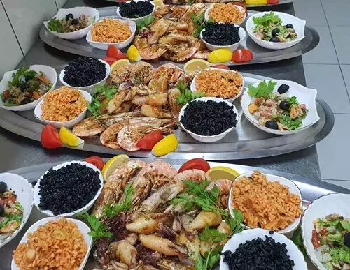 Riblji-restoran-i-jela-po-porudžbini-Bar6