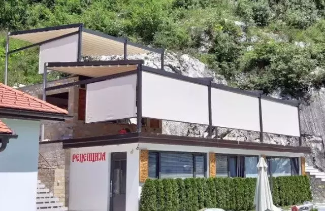 Wpc-podovi-i-pergole-tende-povoljno-Novi-Beograd